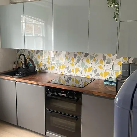 Two Bedroom Two Bathrooms Superior Apartment Londres Exterior foto