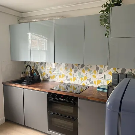 Two Bedroom Two Bathrooms Superior Apartment Londres Exterior foto