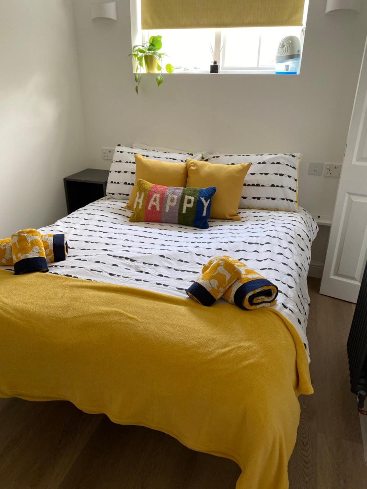 Two Bedroom Two Bathrooms Superior Londra
